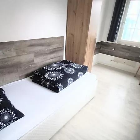 Opel2-apartmenhaus Апартаменты Рюссельхайм